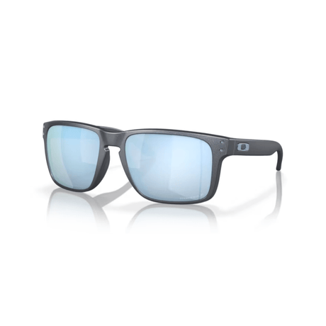 Oakley-zonnebrillen-collectiefoto.