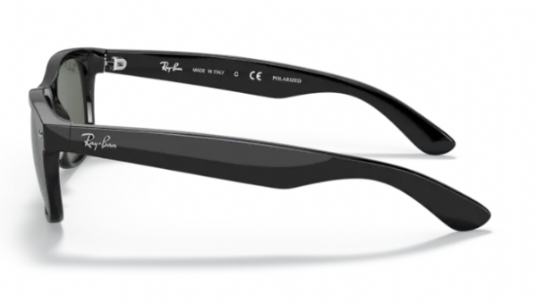Ray-Ban New Wayfarer Polished Black/ G15 Green polarized