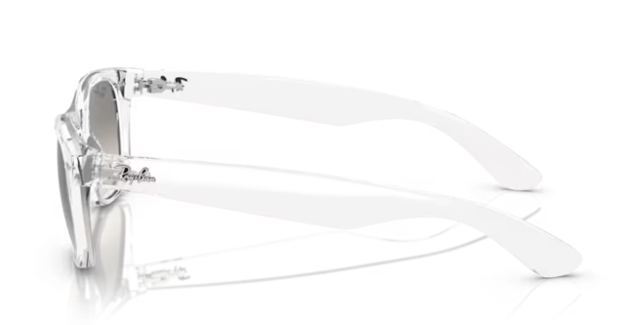 Ray-Ban New Wayfarer Polished Clear/ Grey Gradient