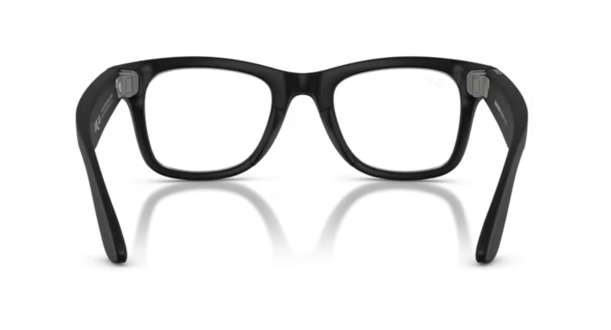Ray-Ban-Meta-Wayfarer-Matte-Black-Clear-achterzijde
