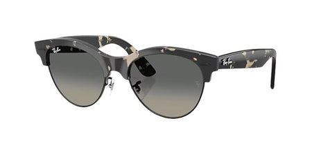 Ray-Ban-clubmaster-way-grey-havana-on-black-grey-gradient-01